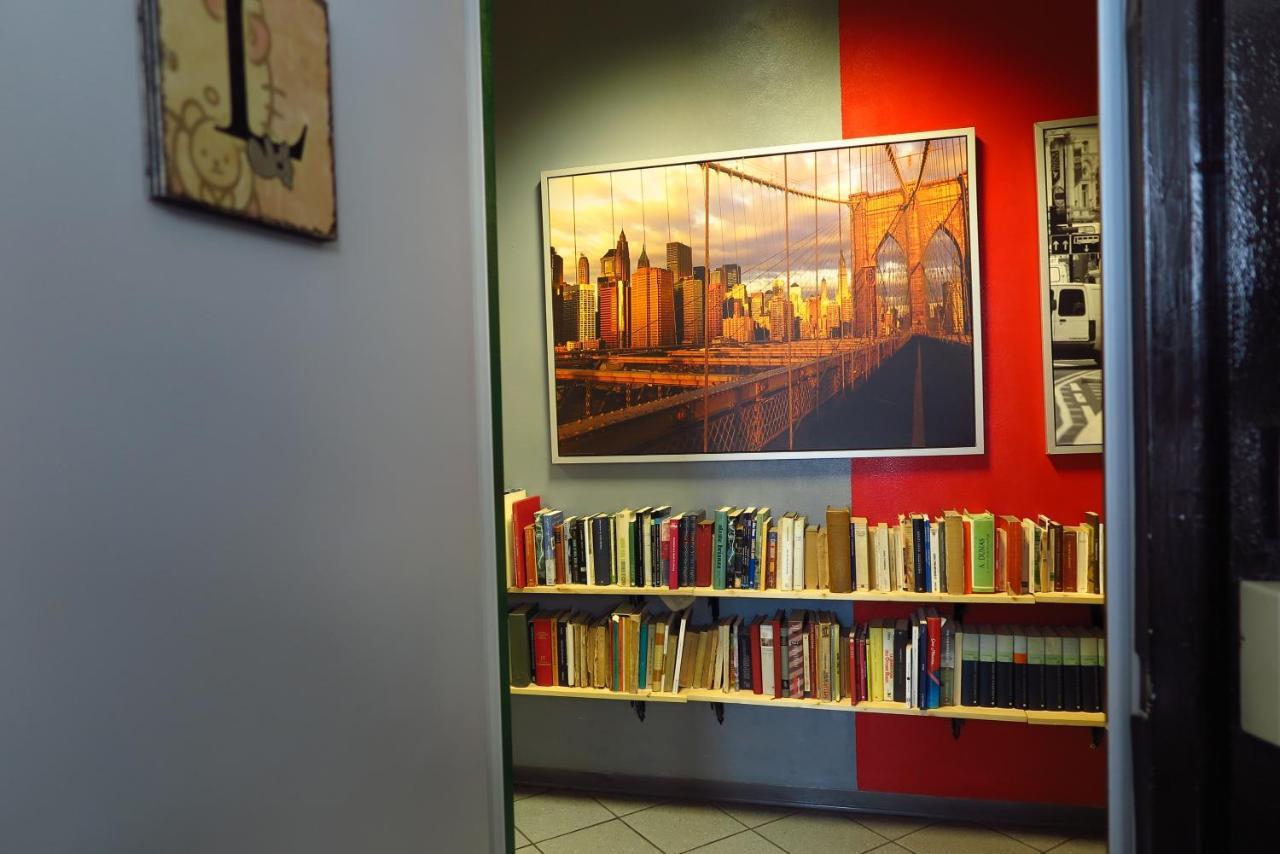 Koala Hostel Milan Bagian luar foto