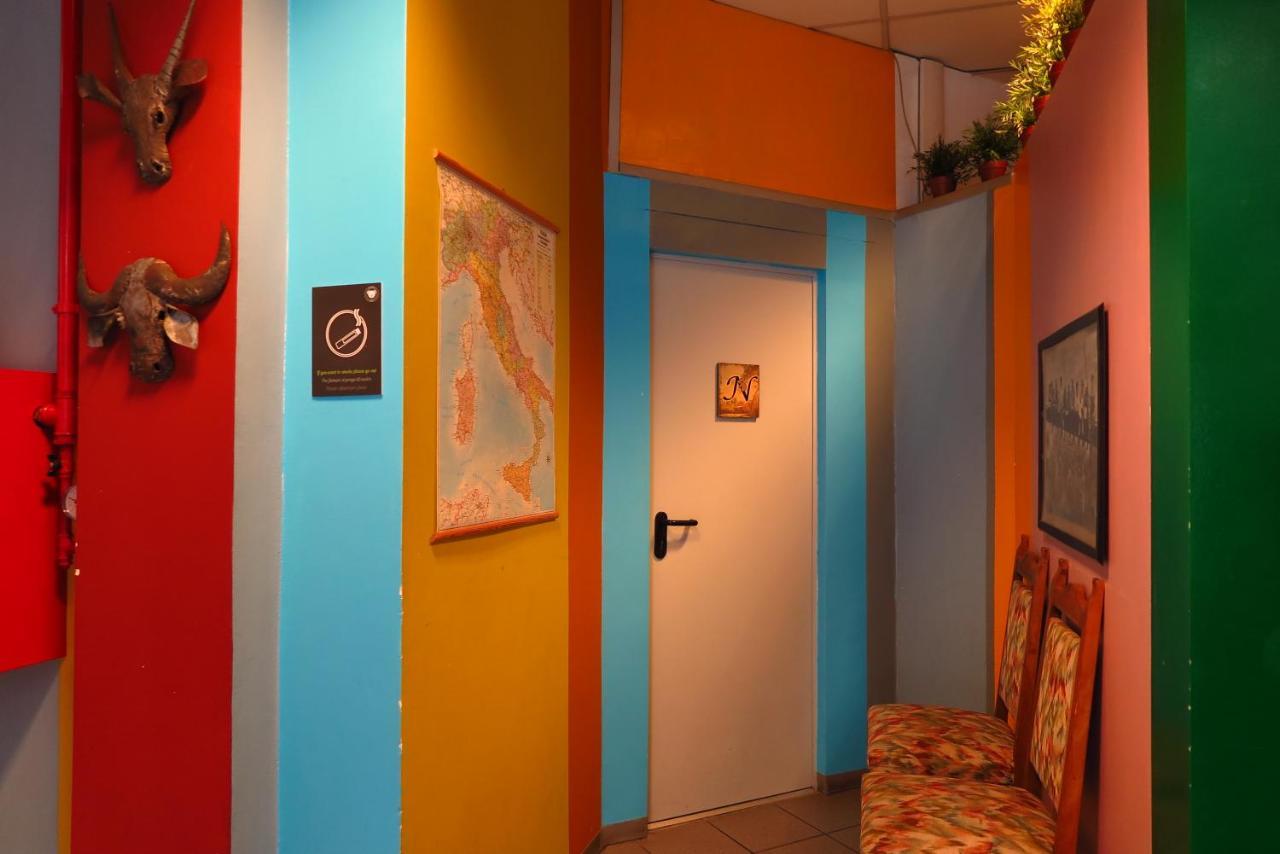 Koala Hostel Milan Bagian luar foto