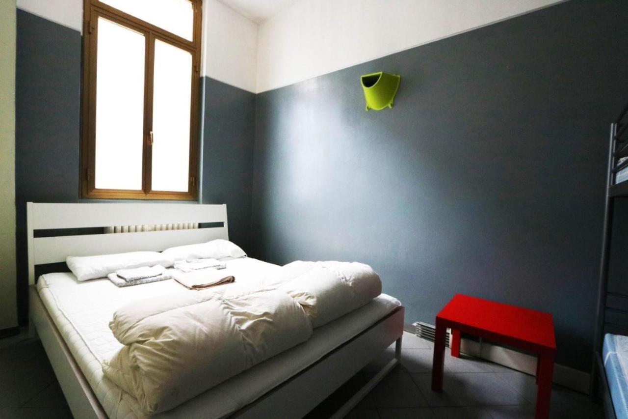 Koala Hostel Milan Bagian luar foto
